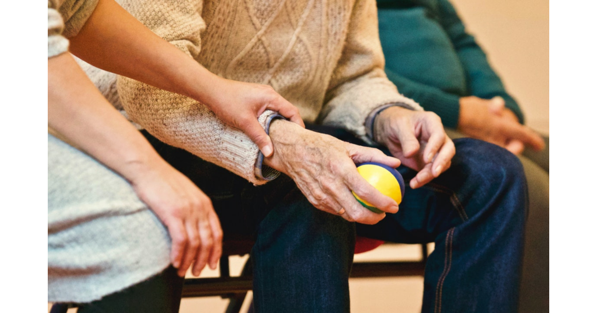 にゅーずケアプラン/デイケアとデイサービスの違い